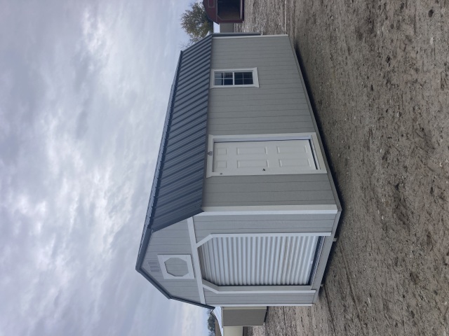 Lofted Barn - 10x20