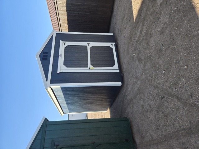 Utility Xtra Height - 8x12