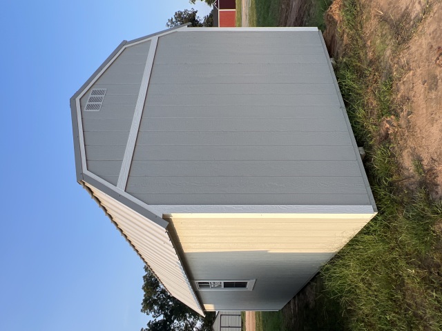 Lofted Barn - 10x20