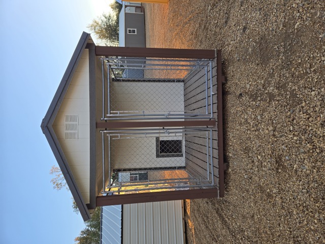 Dog Kennel - 8x12