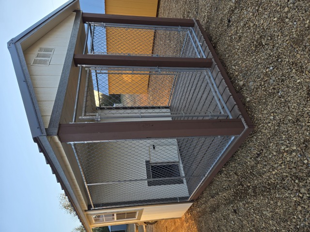 Dog Kennel - 8x12