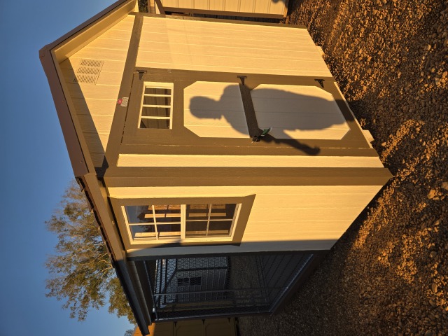 Dog Kennel - 8x12