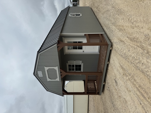Lofted Barn Cabin - 12x32