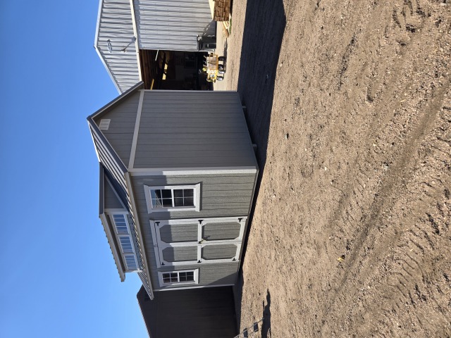 Side Utility - 10x16