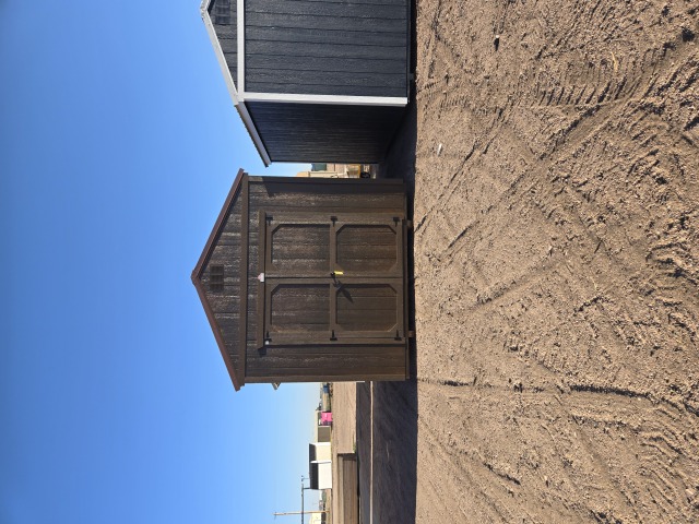 Utility Xtra Height - 10x16