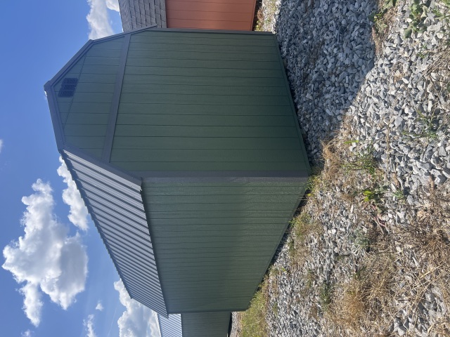 Lofted Barn - 10x20