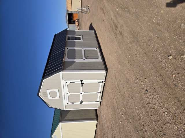 Lofted Barn - 10x16