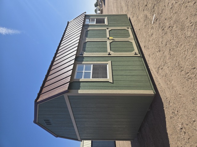 Side Lofted Barn - 10x16