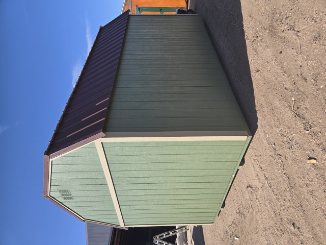 Side Lofted Barn - 10x16