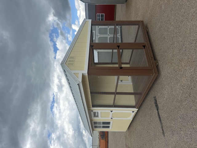 Chicken Coop - 8x20