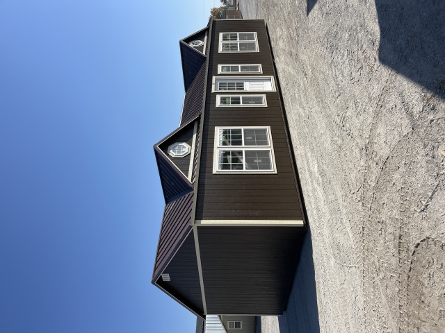 Side Utility - 16x40