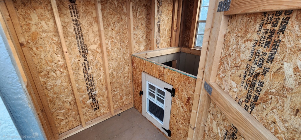 Dog Kennel - 8x12