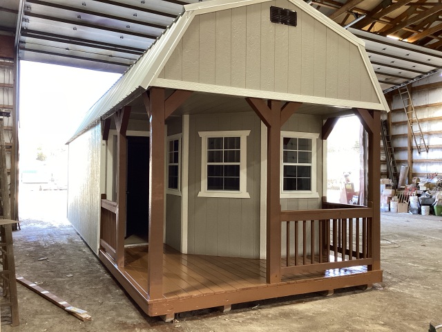 Deluxe Lofted Barn Cabin - 12x32