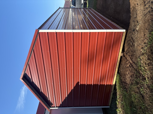 Utility Xtra Height - 10x20