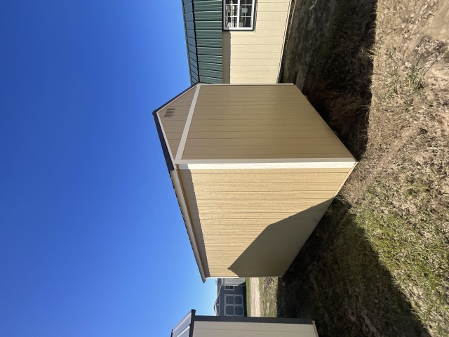 Utility Xtra Height - 10x16