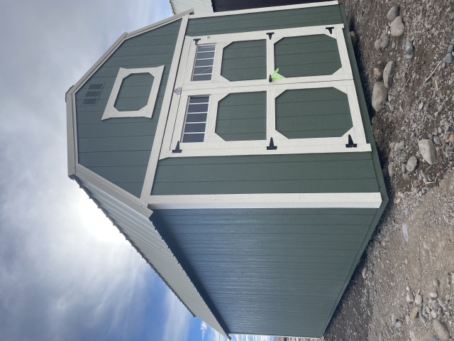 Lofted Barn - 10x20