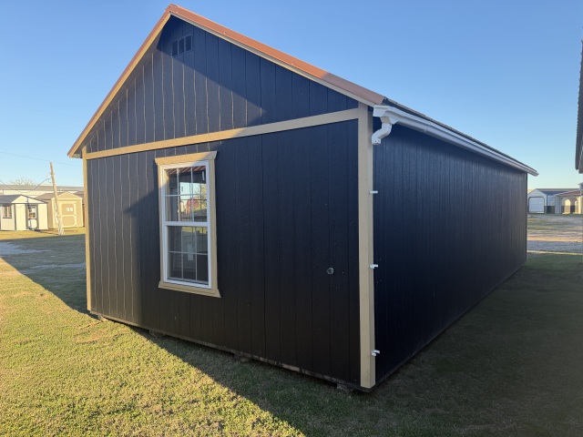 Side Utility - 16x32