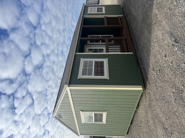 Side Cabin - 14x24