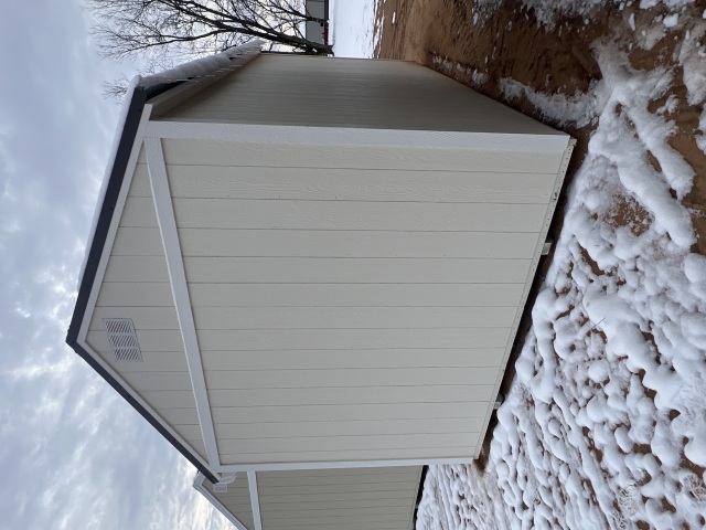 Side Utility - 10x16