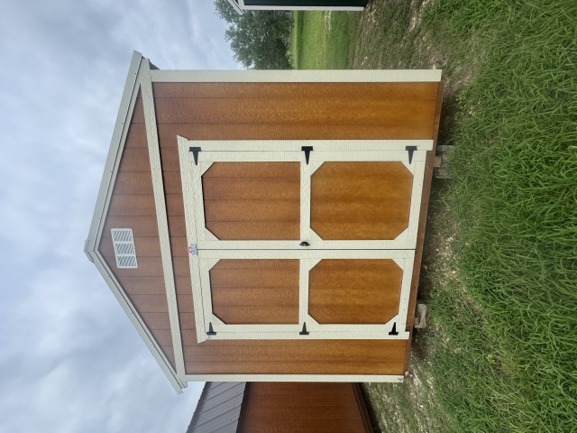 Utility Xtra Height - 10x12