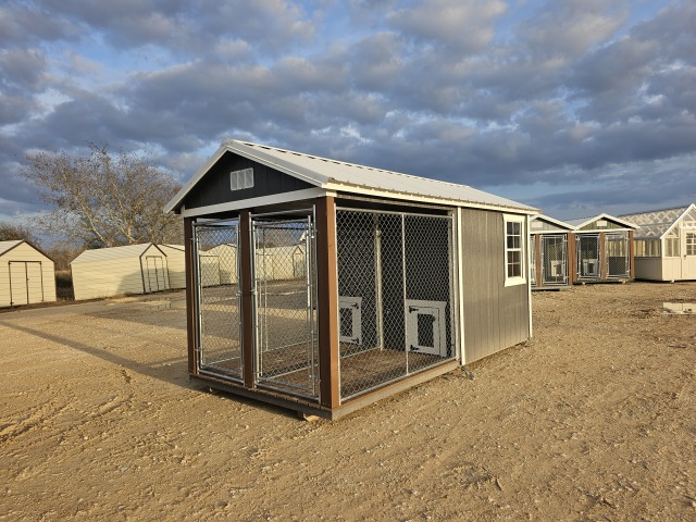 Dog Kennel - 8x16