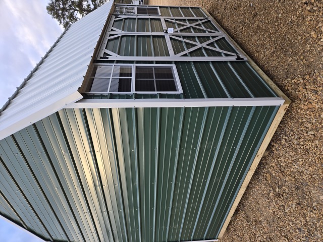 Side Lofted Barn - 10x12