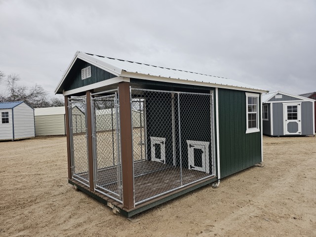 Dog Kennel - 8x16