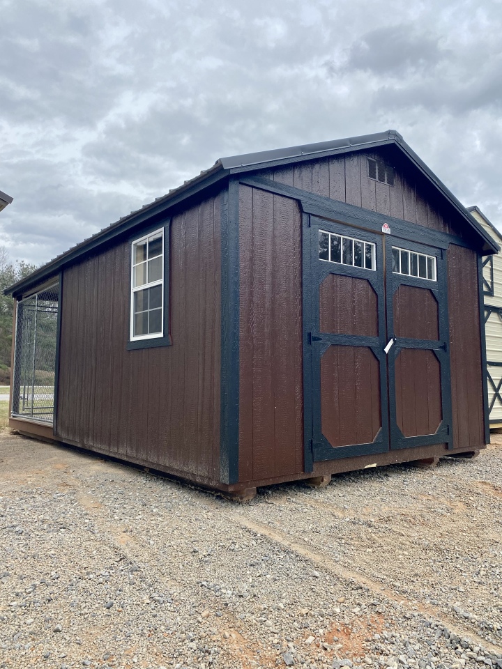 Dog Kennel - 12x20