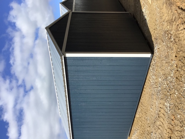 Utility Xtra Height - 10x16
