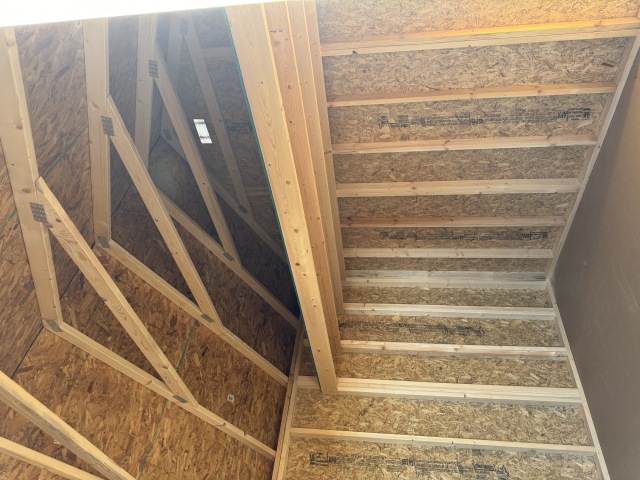 Lofted Utility - 12x20