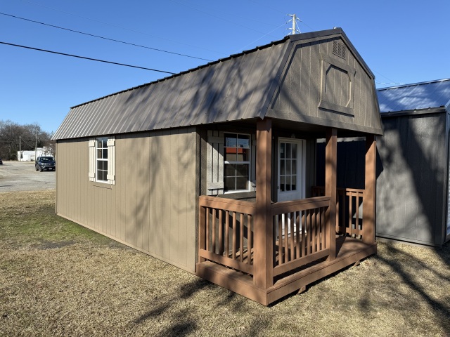 Lofted Barn Cabin - 10x24