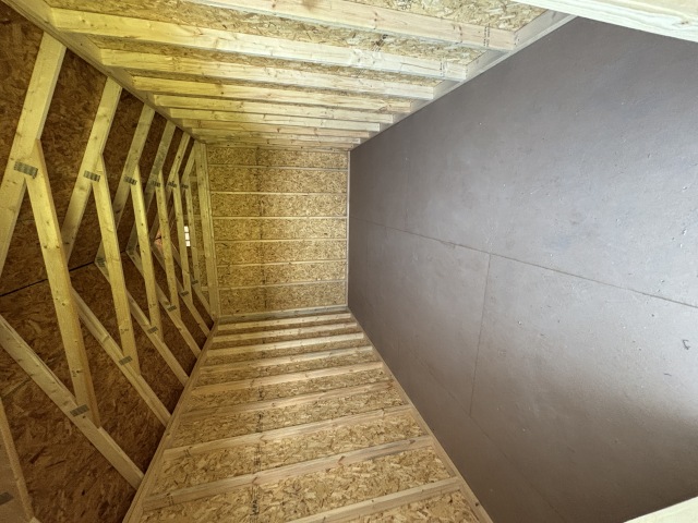 Utility Xtra Height - 10x16