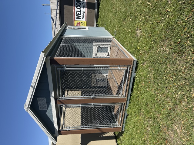 Dog Kennel - 8x16