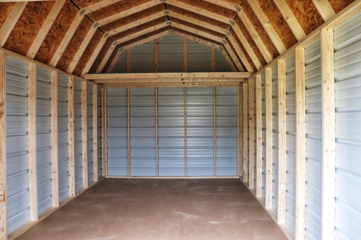Lofted Barn - 10x20