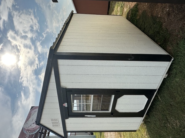 Chicken Coop - 8x12