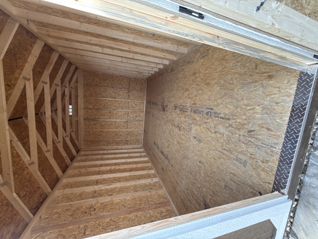Utility Xtra Height - 10x16