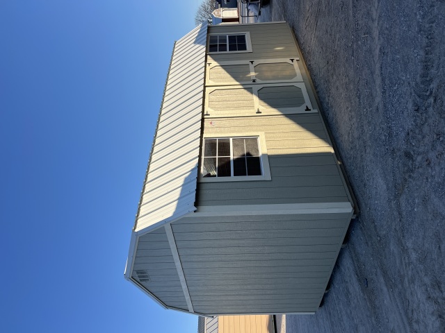 Side Lofted Barn - 12x20