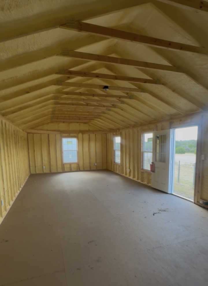 Side Utility - 16x44