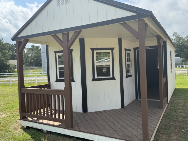 Deluxe Cabin - 12x30