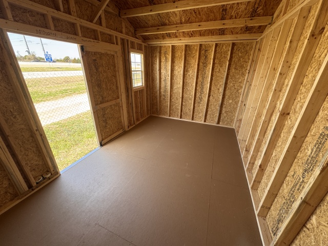 Side Gable Utility - 10x16