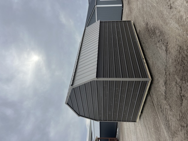 Lofted Barn - 10x16