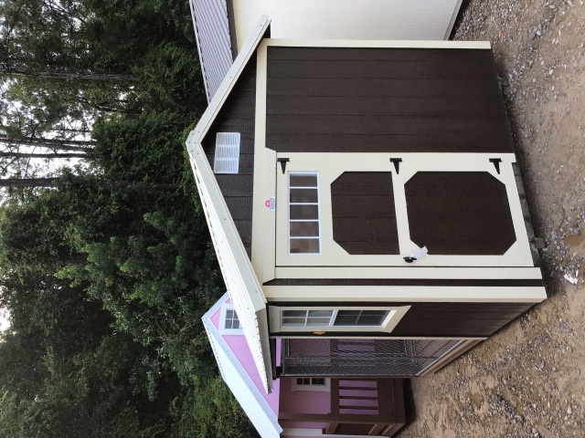 Dog Kennel - 8x12