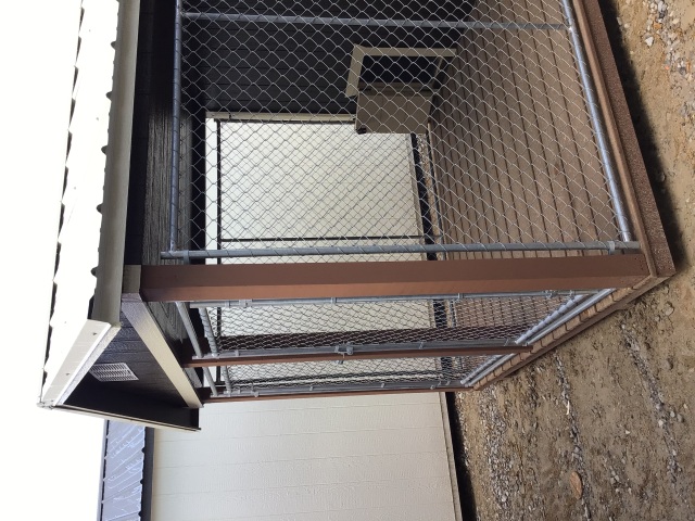 Dog Kennel - 8x12