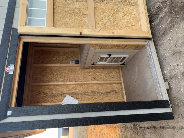 Dog Kennel - 8x12