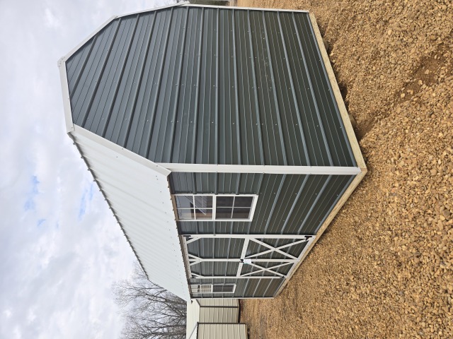 Side Lofted Barn - 10x16