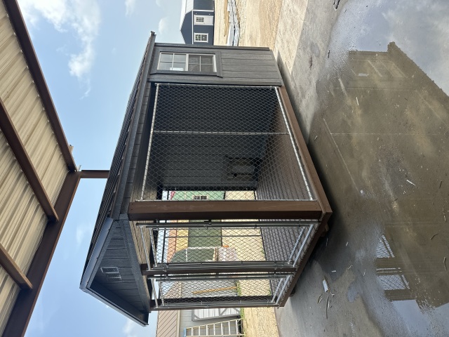 Dog Kennel - 8x12