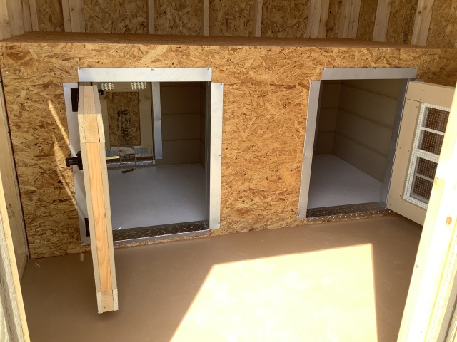 Dog Kennel - 8x16