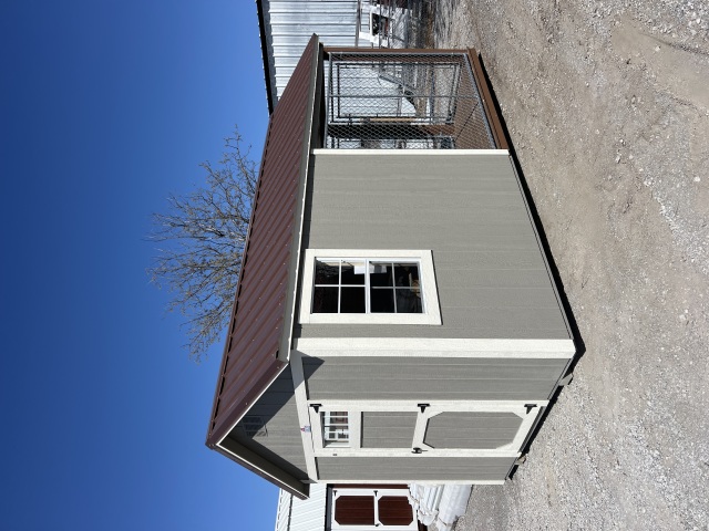 Dog Kennel - 8x16