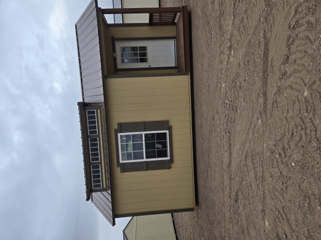 Side Cabin - 12x20