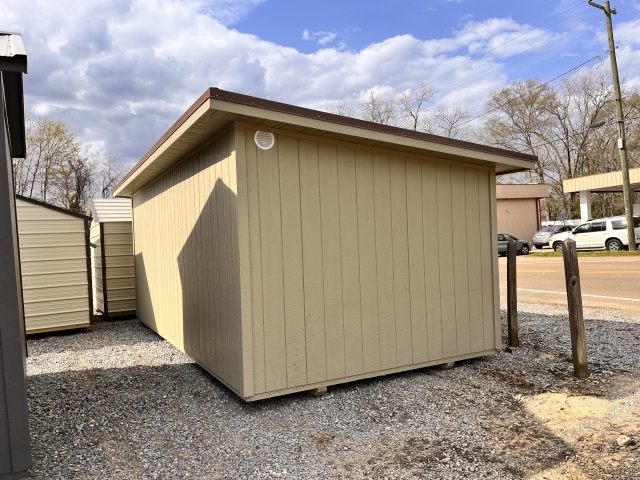 Metro Studio - 10x20